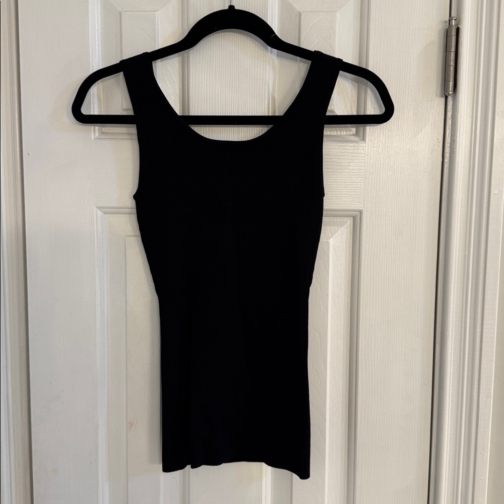 Caché Vintage Black Top w/ Silver Chain Around Front of Neck - Picture 4 of 6